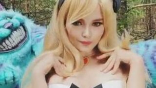 Kalinka Fox Alice in Wonderland Cosplay Set Leaked