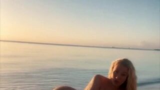 Iggy Azalea Fully Nude Beach Posing Onlyfans Video Leaked